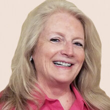 Kim Davis, SPHR is an HR expert at Mineral.
